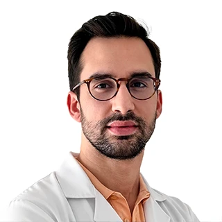 Dr. André Ferreira